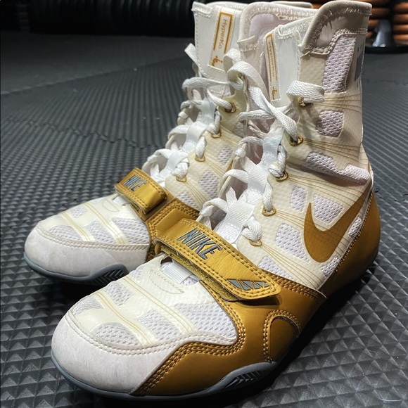 nike hyperko gold and white